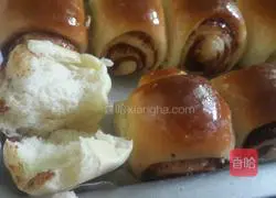 Illustration of making bean paste bread/raisin bread 25