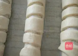 Caterpillar bread recipe 13