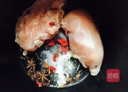 Illustration of homemade pork floss 2