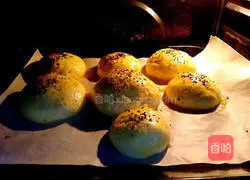 Milk-flavored bean paste bread recipe 8
