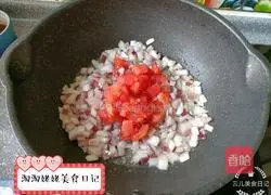 Illustration of how to make Italian hollow pasta 4