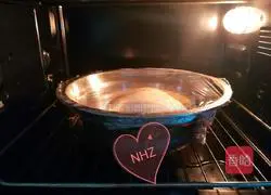 Salad Illustration of how to make hand-shredded meat floss bread 4