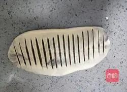 Red bean bagel recipe illustration 13