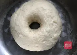 Illustration of how to make croissants 4