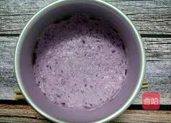 Illustration of how to make purple sweet potato cake 8