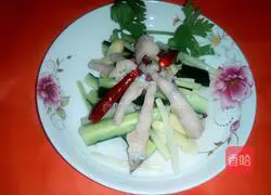 Secret Pickled Pepper Chicken Feet Illustration 12