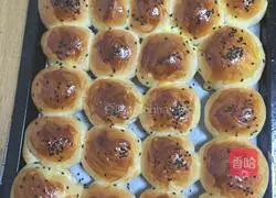 Honey Bun Recipe Illustration 9