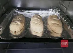 Illustration of making coarse grain wheat bran staple bread 15