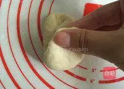 Illustration of how to make Japanese salt bread 7