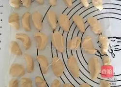 Rose bread recipe illustration 6