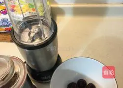 Illustration of how to make sugar-soaked cherry bread 1