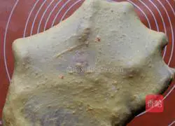 Illustration of how to make fake banana bread 3