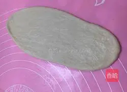 Illustration of how to make chive bread 6