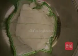 Illustration of how to make oil-free weight loss whole wheat nut bread 4