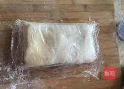 Illustration of how to make Danish hand-shredded bread 16