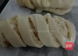 Milk Coconut Bread Recipe Illustration 14