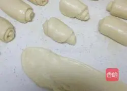 Honey Bun Recipe Illustration 5