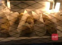 Illustration of how to make thick coconut bread 7