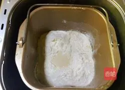 Illustration of how to make chive bread 1