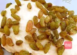 Milk Raisin Bun Recipe Illustration 6