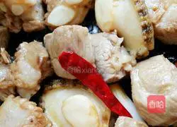 Illustration of how to cook abalone and braised pork ribs 5