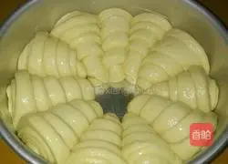 How to make bread with good luck rolling in 10