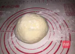 Illustration of how to make meat floss rolls (Thousand Island Sauce) 4