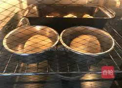 Illustration of how to make large toast dried fruit bread 3