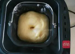 Corn Oil Wreath Bread Recipe Illustration 5