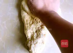 Illustration of how to make seaweed and meat floss bread 5