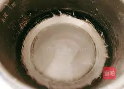 Illustration of how to make oatmeal rice cooker cake 8