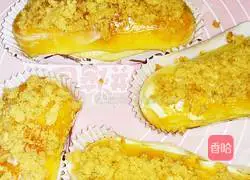 Illustration of how to make meat floss bread 7