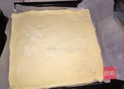 Illustration of how to make meat floss rolls (thousand island sauce) 7