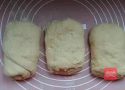 Illustration of how to make butter toast bread 8