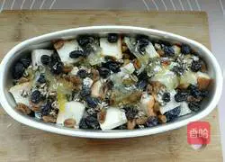Illustration of how to make pomelo-flavored blueberry bread pudding 9