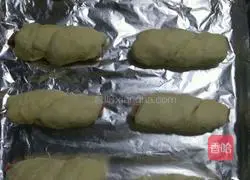 Ham Bread Illustration of how to make a roll 6