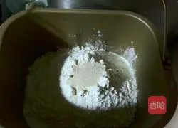 Bread machine version of raisin milk bread recipe 1