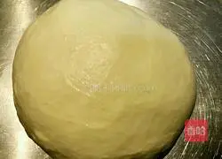 Illustration of how to make cute little bear buns 1