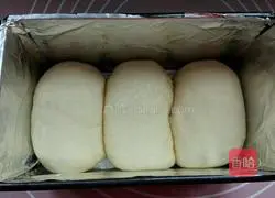 Illustration of how to make butter toast bread 10