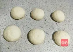 Illustration of how to make croissants 6