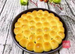 Illustration of how to make money buns 17