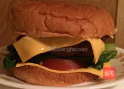 Illustration of how to make beef hamburgers 5