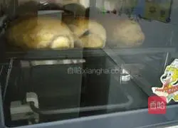 Illustration of how to bake whole wheat bread 15