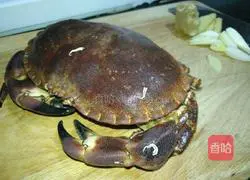 Illustration of how to make steamed bread crab 2