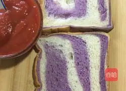 Illustration of how to make pocket bread 1