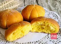 Illustration of how to make small pumpkin bread 15