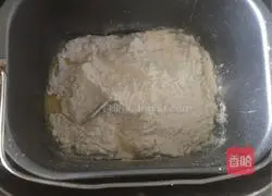 Illustration of how to make flower bean paste bread 3