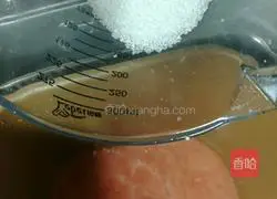 Illustration of how to make tomato sauce 8