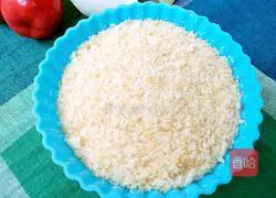 Illustration of making homemade bread crumbs 1