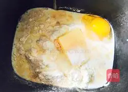 Illustration of how to make ham sausage bread 1